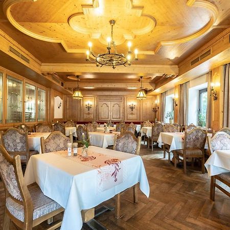 Hotel-Gasthof Zum Dragoner Peiting Bagian luar foto
