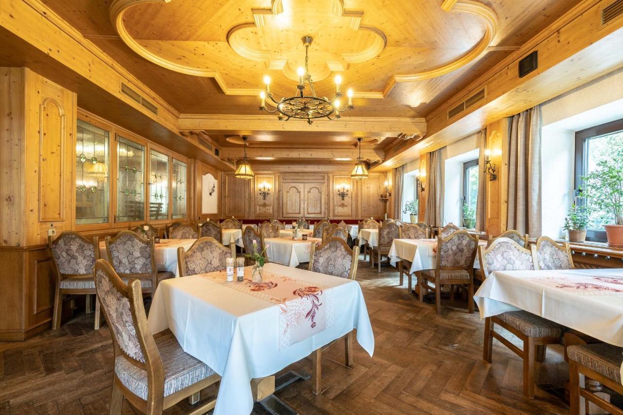 Hotel-Gasthof Zum Dragoner Peiting Bagian luar foto